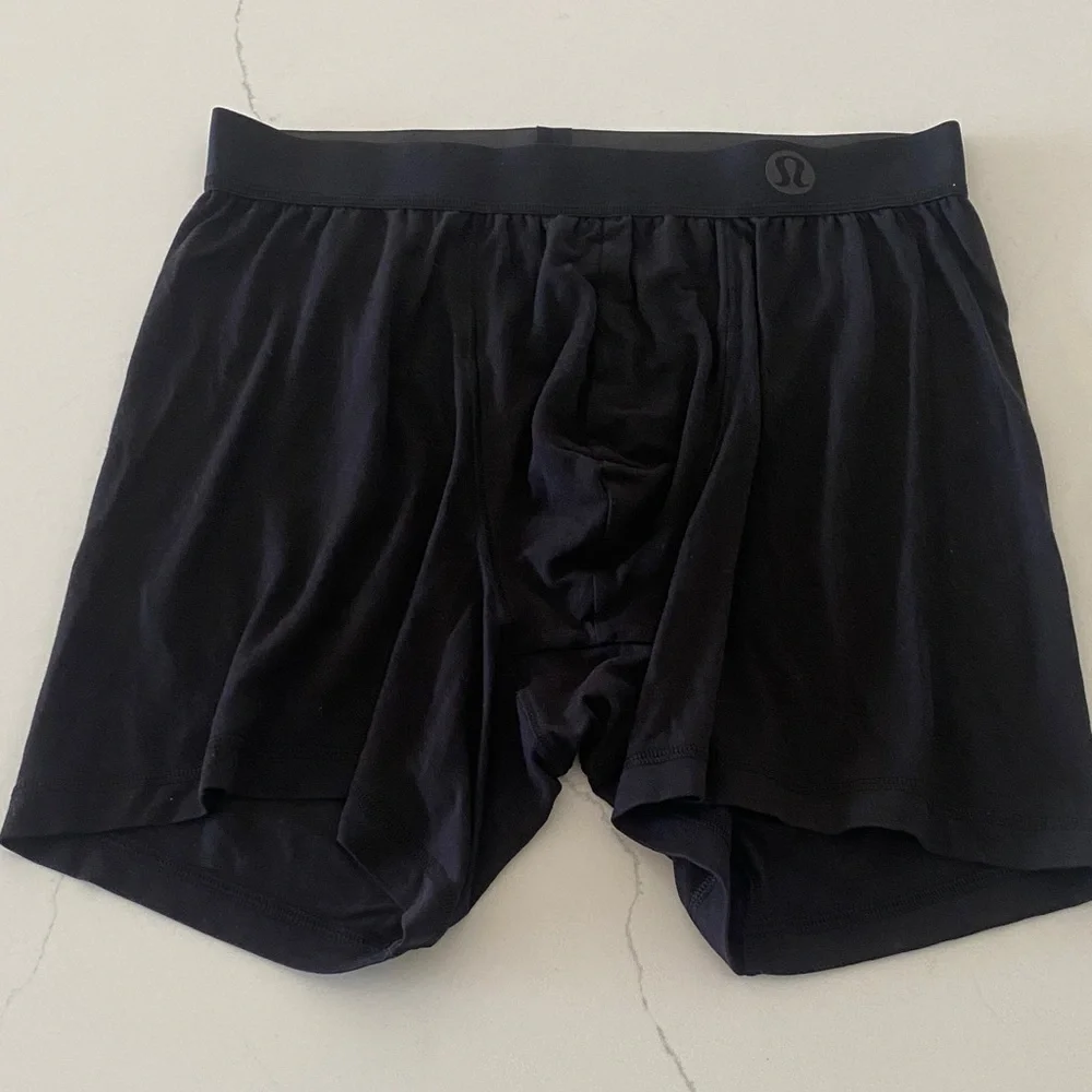 Lululemon Always In Motion Men’s Black Boxer Brief Size Medium